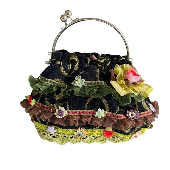 Embroidered Ribbon Rose Lace Appliques Unique Evening Bag - Picture 2 of 8